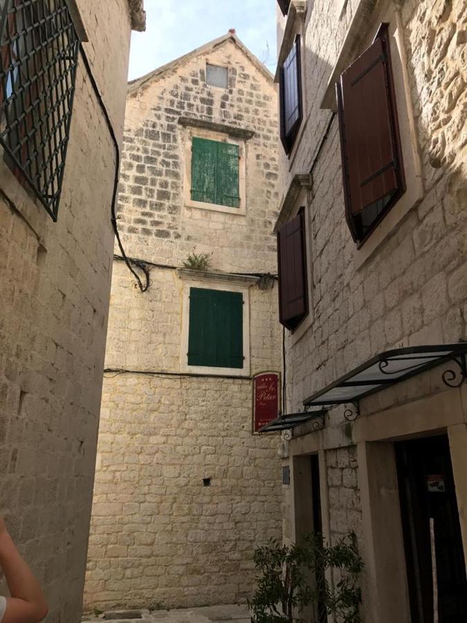 Old Town Apartments Trogir - Free Parking 외부 사진