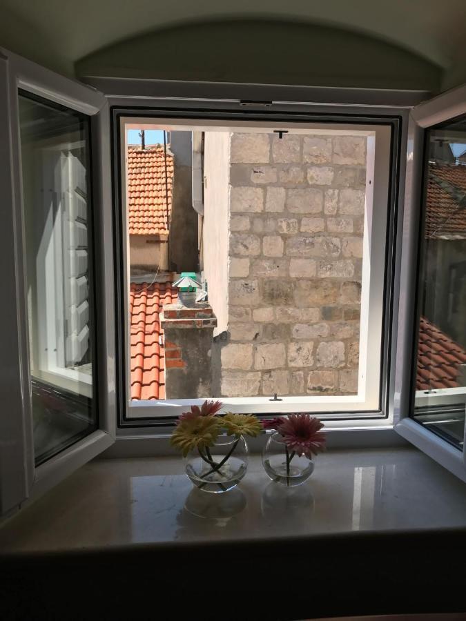 Old Town Apartments Trogir - Free Parking 외부 사진